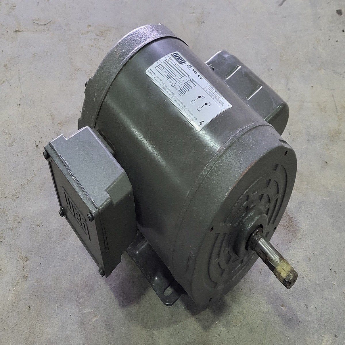 product-image-0