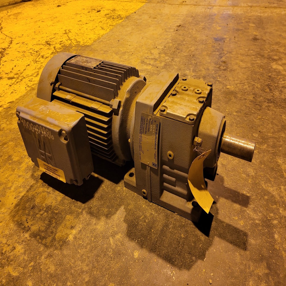 product-image-0