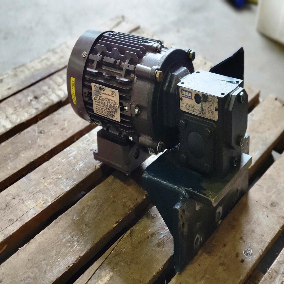 product-image-0