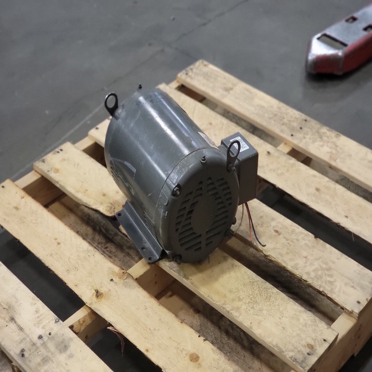 product-image-0