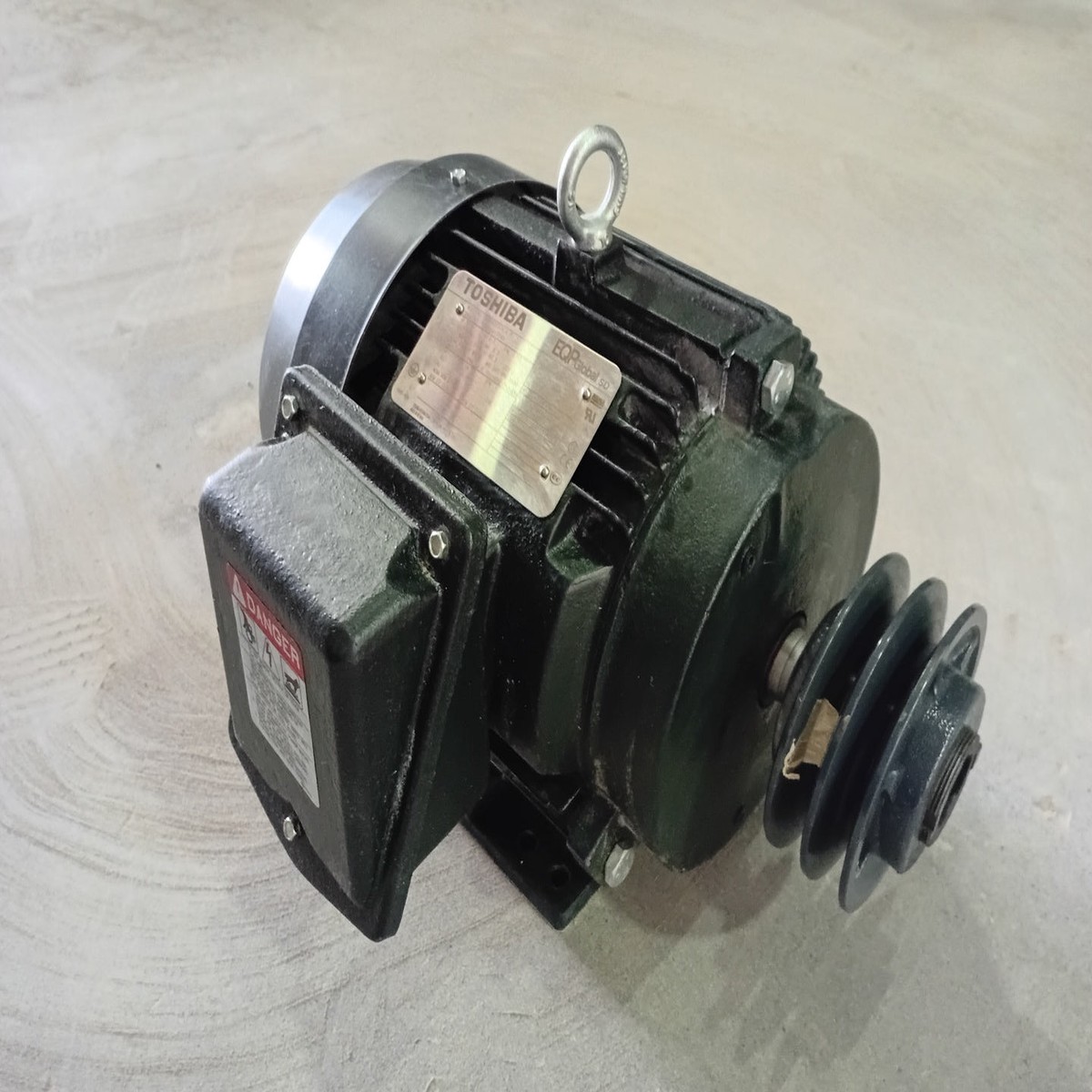 product-image-0