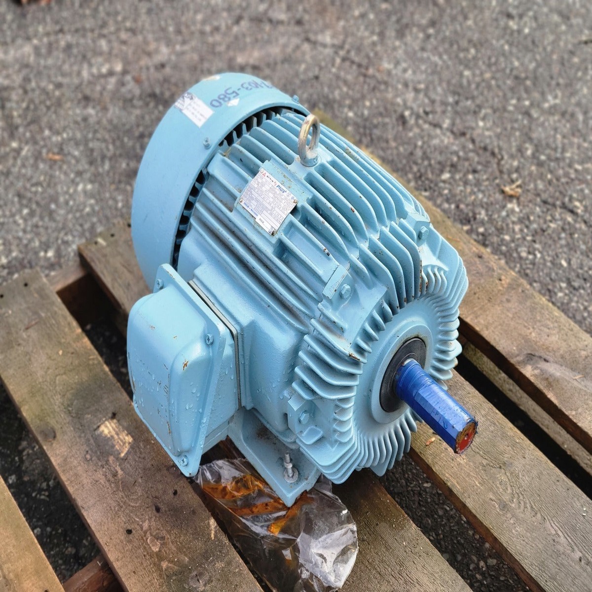 product-image-0