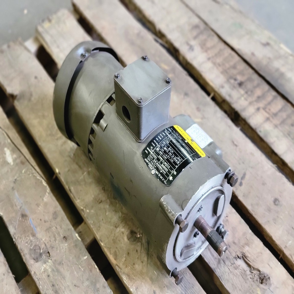 1/3 hp, 115/230 volts, 1725 rpm, 56C Electric Motor KBL3406 w/ Stearn Brake